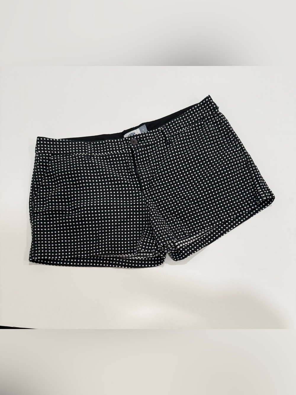 Old Navy Black Shorts with White Dot Print Size 12 Preppy Parisian Girl Summer
